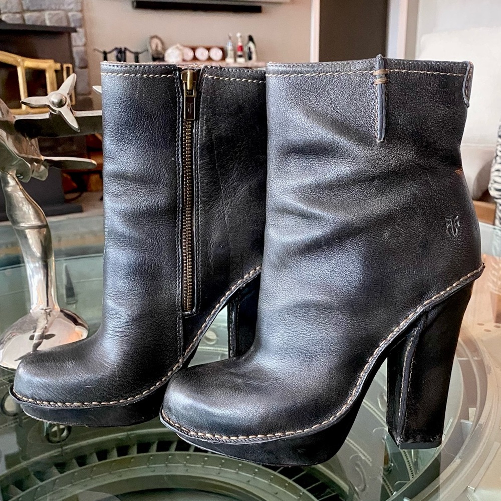 Frye ‘Victoria’ Vintage Women’s Dark Grey Rustic Leather High-Heel Ankle Boots.